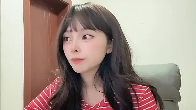 -EmilyBaby- – webcam model profile photo Image 12