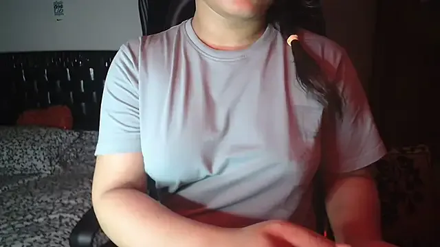 CrystalBarlow – webcam model profile photo Image 19