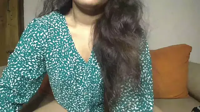 CrystalBarlow – webcam model profile photo Image 5