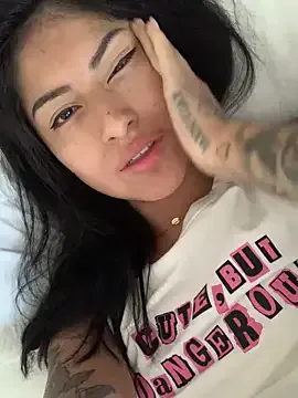 QueenFernanda Image 9
