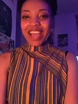 QueenKimi Image 2