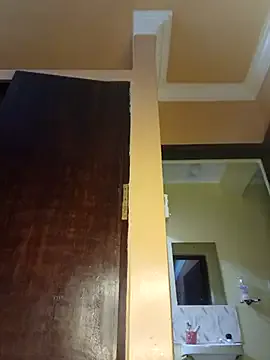 IzaBelle – webcam model profile photo Image 7