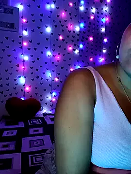HOT-SUMAN-BABY – webcam model profile photo Image 5