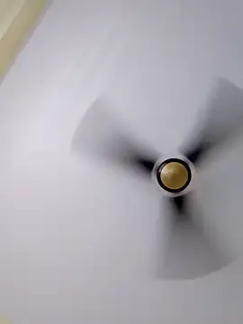 AndreaKalo – webcam model profile photo Image 15