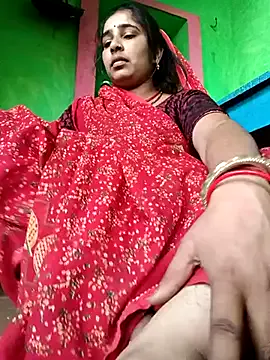 Rajni--Rani Image 4