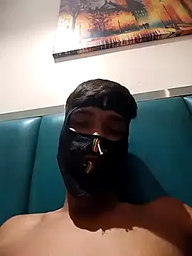 alexandjohntv – webcam model profile photo Image 6