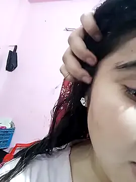 rasmiva – webcam model profile photo