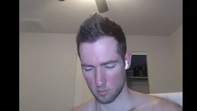 SerenaStar – webcam model profile photo Image 11