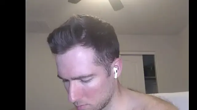 SerenaStar – webcam model profile photo Image 13