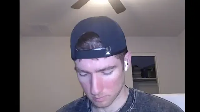 SerenaStar – webcam model profile photo Image 2