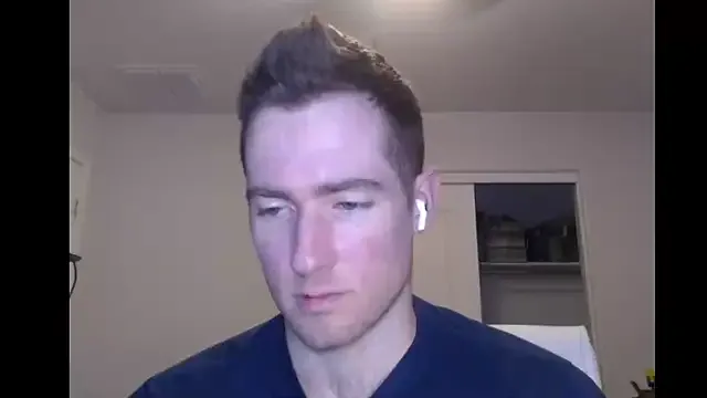 SerenaStar – webcam model profile photo Image 9