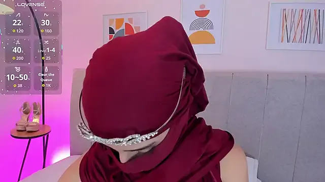 TotheMoonandBack – webcam model profile photo Image 19