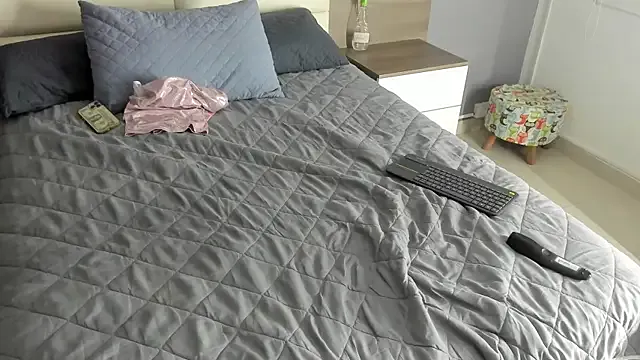 EsmeBrowm – webcam model profile photo Image 17