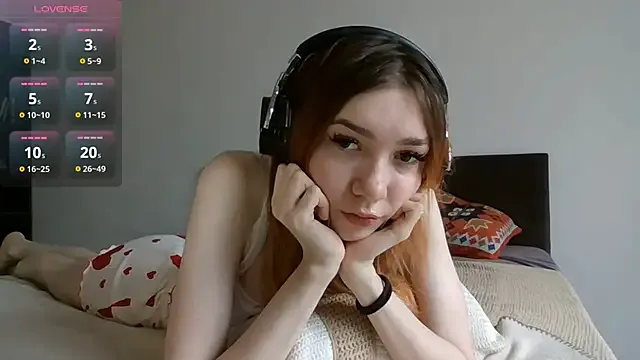 LadyPeanut – webcam model profile photo Image 12