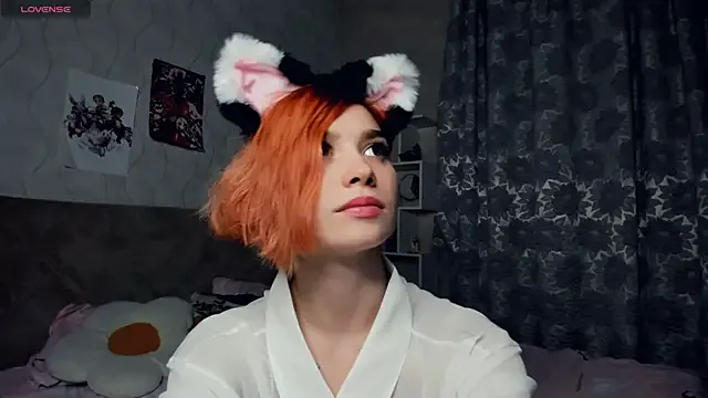 RedLovely Image 6