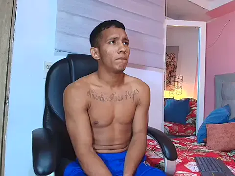 ricky_spensar23cm_ – webcam model profile photo