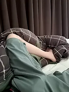 EsmeBrowm – webcam model profile photo Image 9