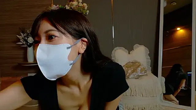 HannahCastillo – webcam model profile photo Image 3