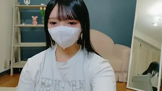 Primerosa – webcam model profile photo Image 4