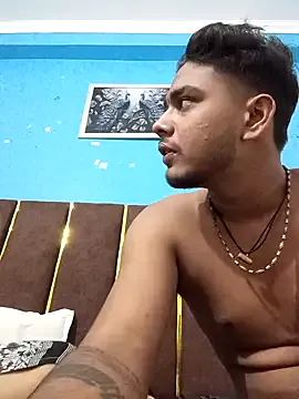 -momoo- – webcam model profile photo Image 5