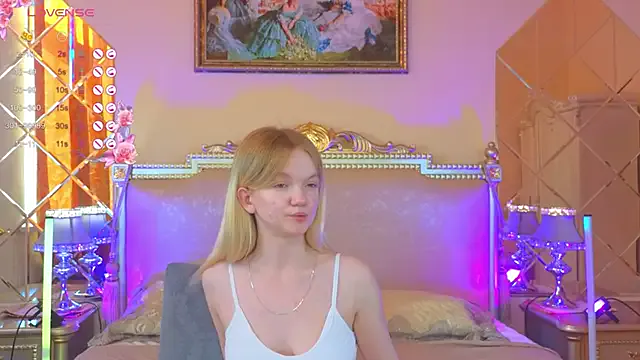MiaPersy – webcam model profile photo Image 12