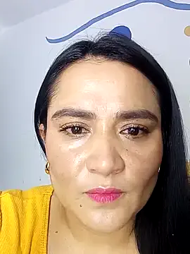 -momoo- – webcam model profile photo Image 12