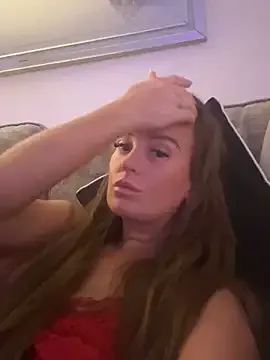 RoxyRoseX's Thumb Image