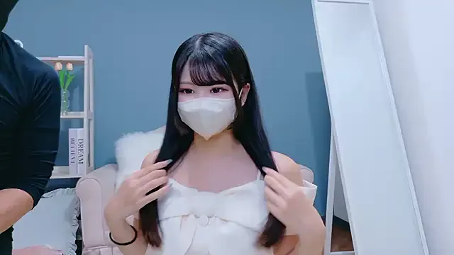 IngridMuller – webcam model profile photo Image 2