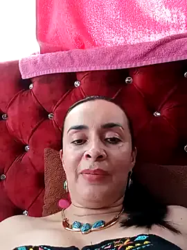 Alessia – webcam model profile photo Image 12