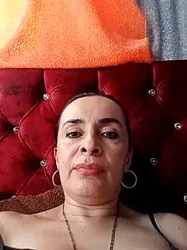 Alessia – webcam model profile photo Image 18