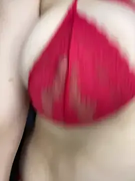 EllieParkeer – webcam model profile photo Image 4
