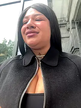 HannaMaison – webcam model profile photo Image 3