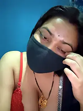 MonaLys – webcam model profile photo Image 19