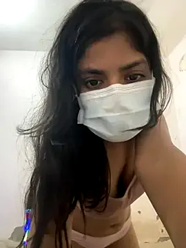 _Alice_1 – webcam model profile photo Image 13