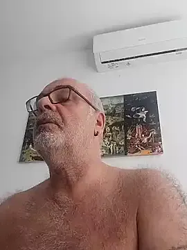 DonorDi – webcam model profile photo Image 18