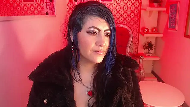 YasmienAtos – webcam model profile photo Image 10