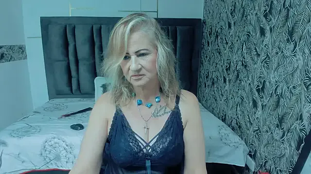 AlisonColemans – webcam model profile photo Image 6