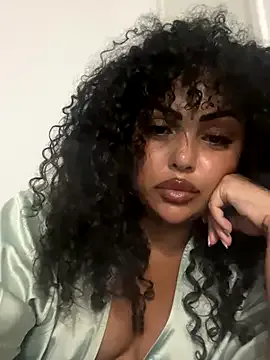 Scarlett-xox – webcam model profile photo