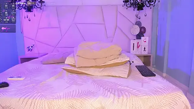 EsmeBrowm – webcam model profile photo Image 13