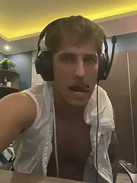 AdaNash – webcam model profile photo Image 2