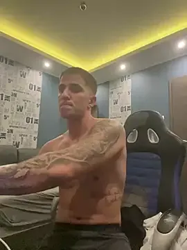 AdaNash – webcam model profile photo Image 3