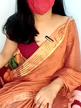 SEXY-nidhi-sharma Image 5