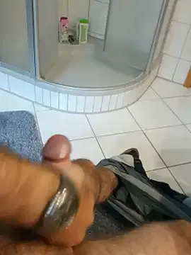 YasmienAtos – webcam model profile photo Image 7