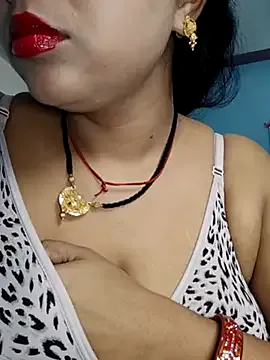 _Abril-Office1 – webcam model profile photo Image 3