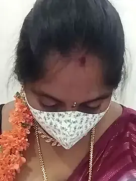 Sexy_Radhikaa's Thumb Image