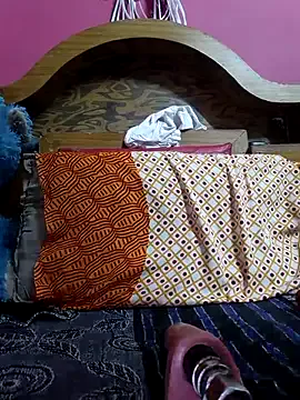 CristinaRous – webcam model profile photo Image 6