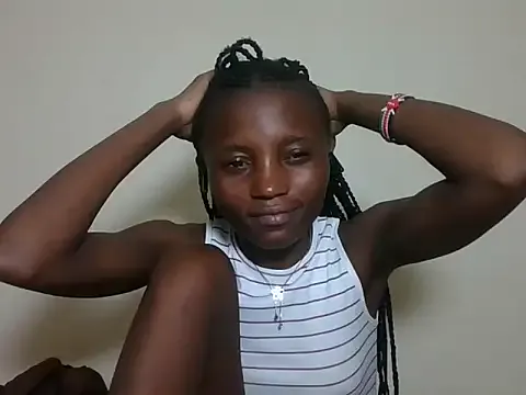 ericiii – webcam model profile photo Image 8