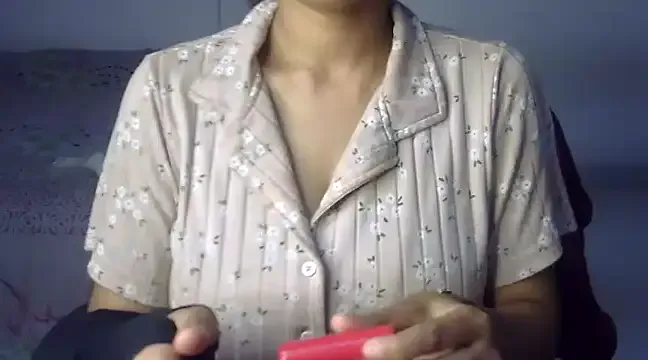 sexysilk1 Image 2