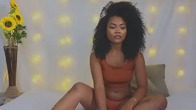 AnyaSin – webcam model profile photo Image 13