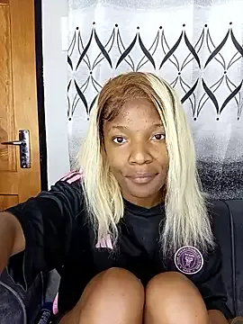 SHANTYBABE – webcam model profile photo